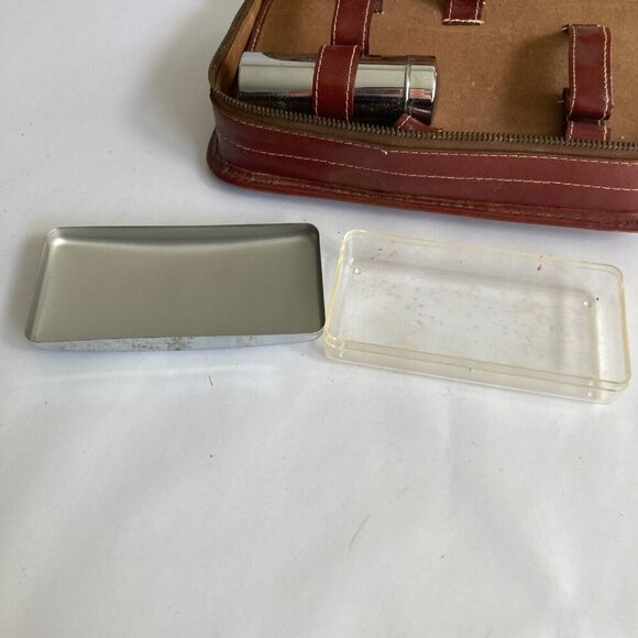 Vintage JC Higgins Leather Travel Shaving Toiletry Kit Aladdin Jon-E Hand Warmer - Picture 4 of 14